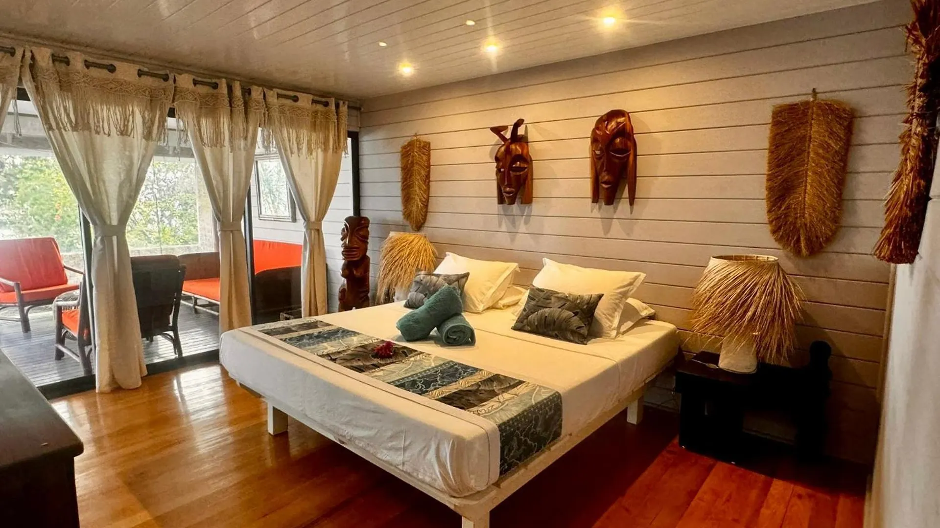 Fare One Island Moorea Haapiti